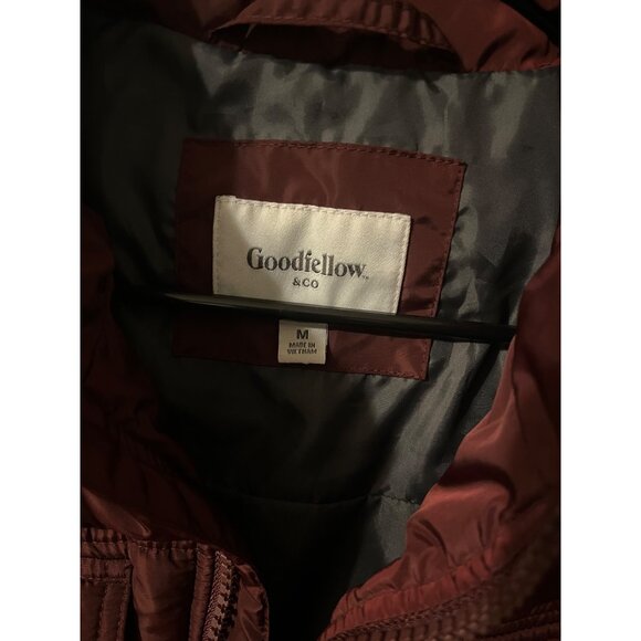 Goodfellow & Co Puffer Vest Burgundy Quilted M Size With Pockets Sleeveless Zipp - Picture 3 of 4